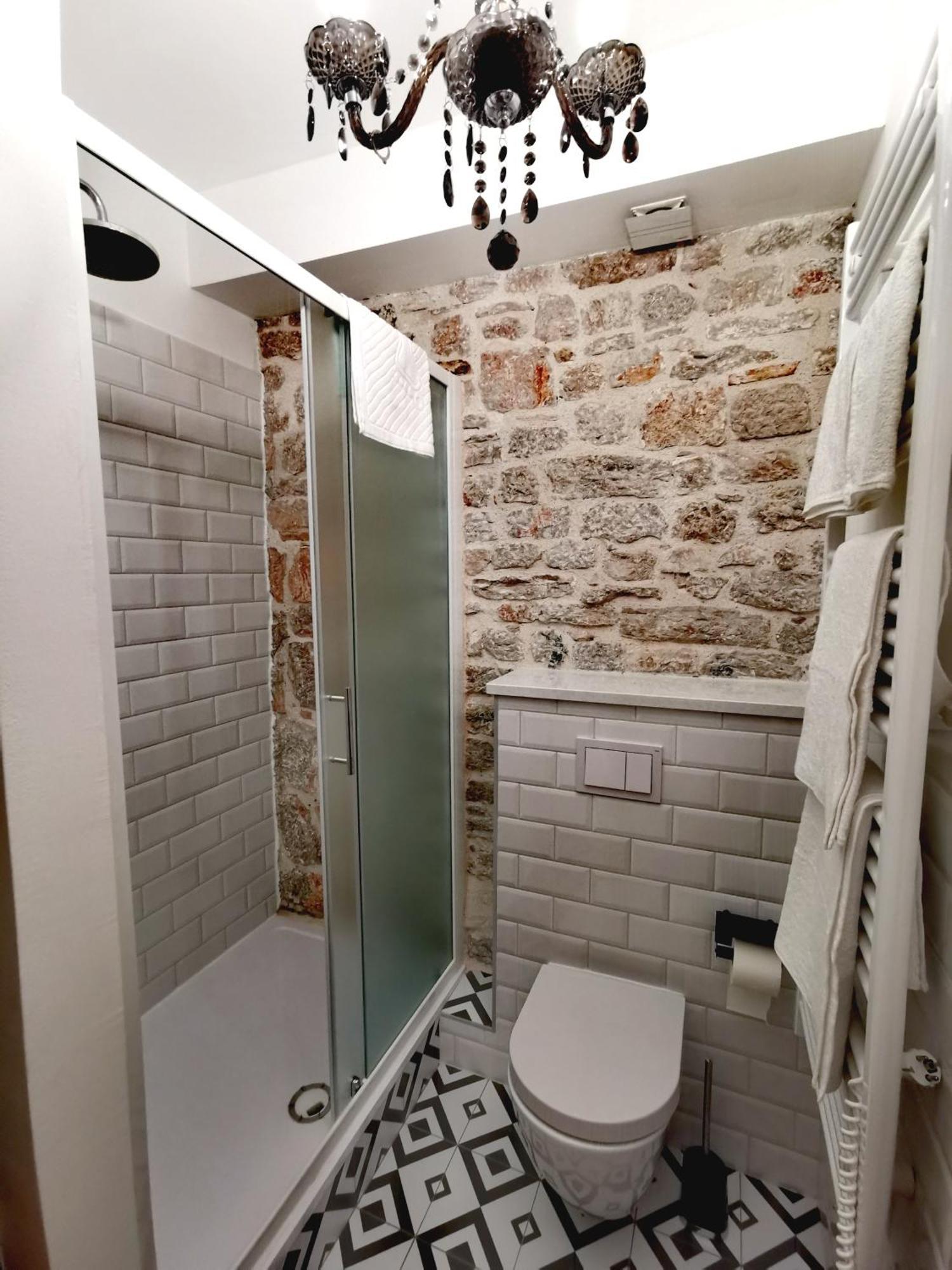 L&L Rooms Royal Šibenik Quarto foto