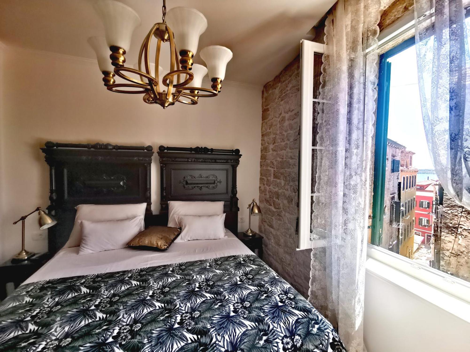 L&L Rooms Royal Šibenik Quarto foto